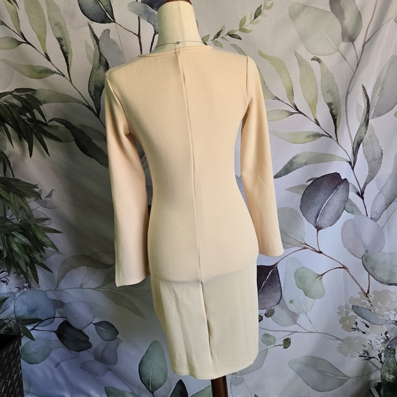 NWOT Chic Slit-Sleeve Mini Dress in Light Khaki sz S - Picture 2 of 6